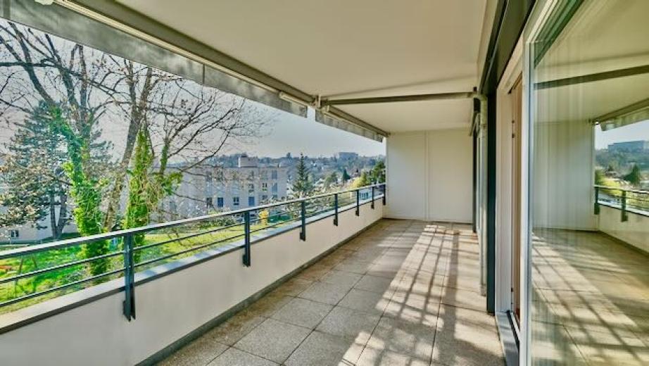 Zu mieten Pully Terrassenwohnung Schweiz - In Partnerschaft mit Smart-Propylaia Ihr Immobilienportal