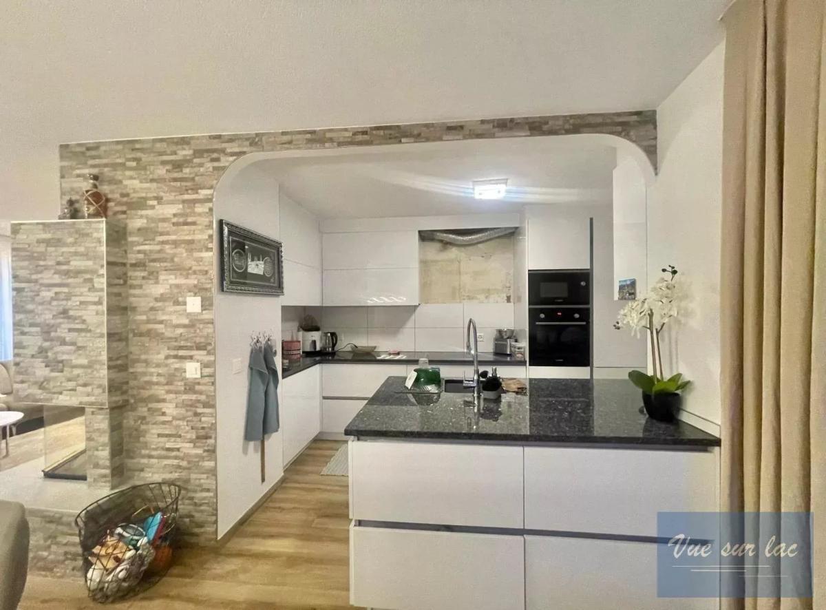 A vendre   Suisse - partenariat avec Smart-Propylaia Portail Immobilier