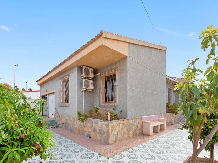 Haus zu verkaufen in Torrevieja - Smart Propylaia (2)