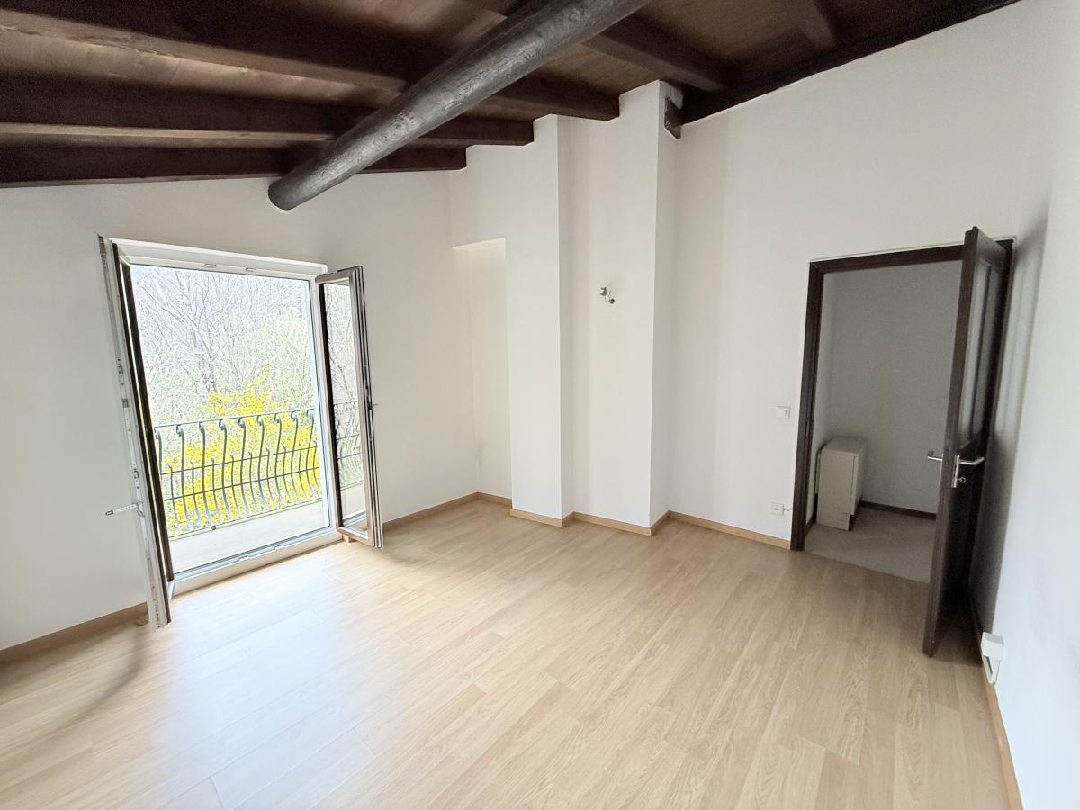 In vendita   Svizzera - 
cChic-immoHub Il vostro portale immobiliare
