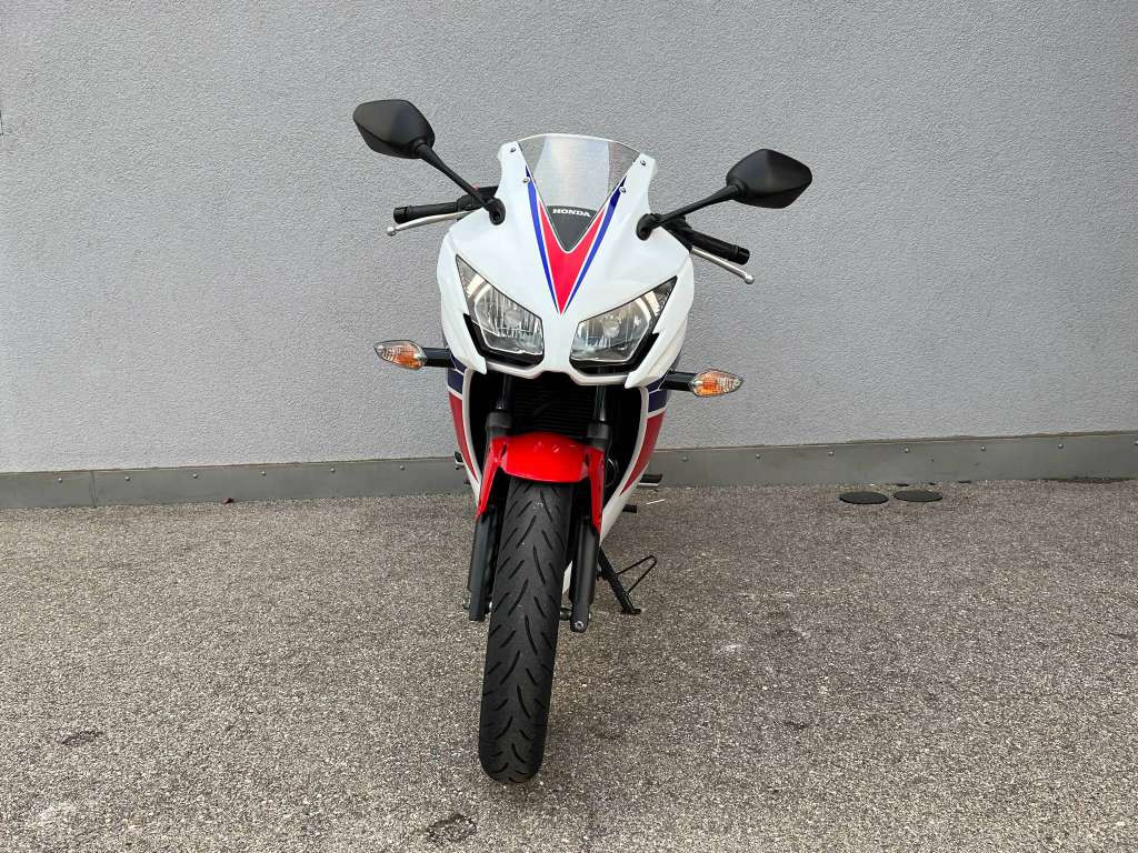 Honda CBR 300R in vendita - Smart Propylaia (8)