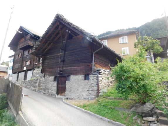 Casa in vendita a Sobrio (5)