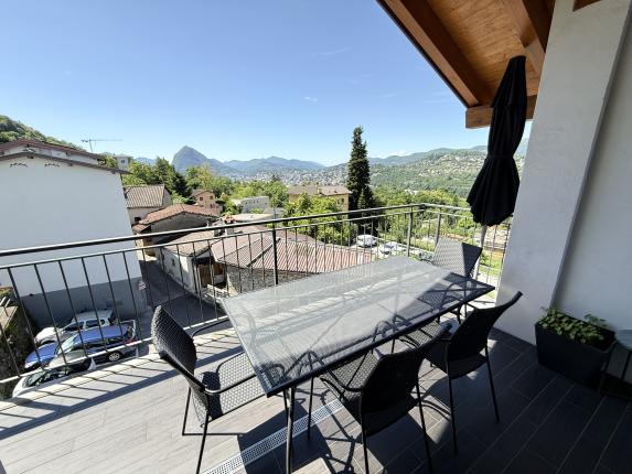 Appartamento in vendita a Davesco-Soragno (2)
