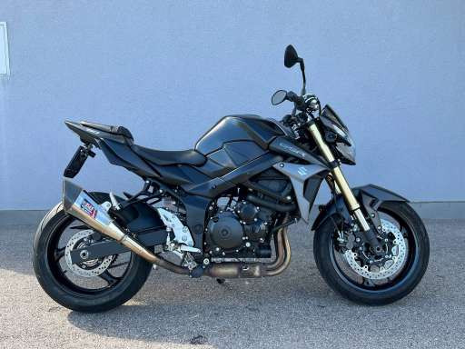 Suzuki GSR 750 zu verkaufen - Smart Propylaia (7)