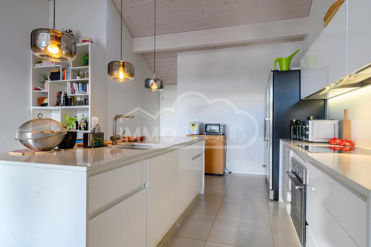 A vendre   Suisse - partenariat avec Smart-Propylaia Portail Immobilier