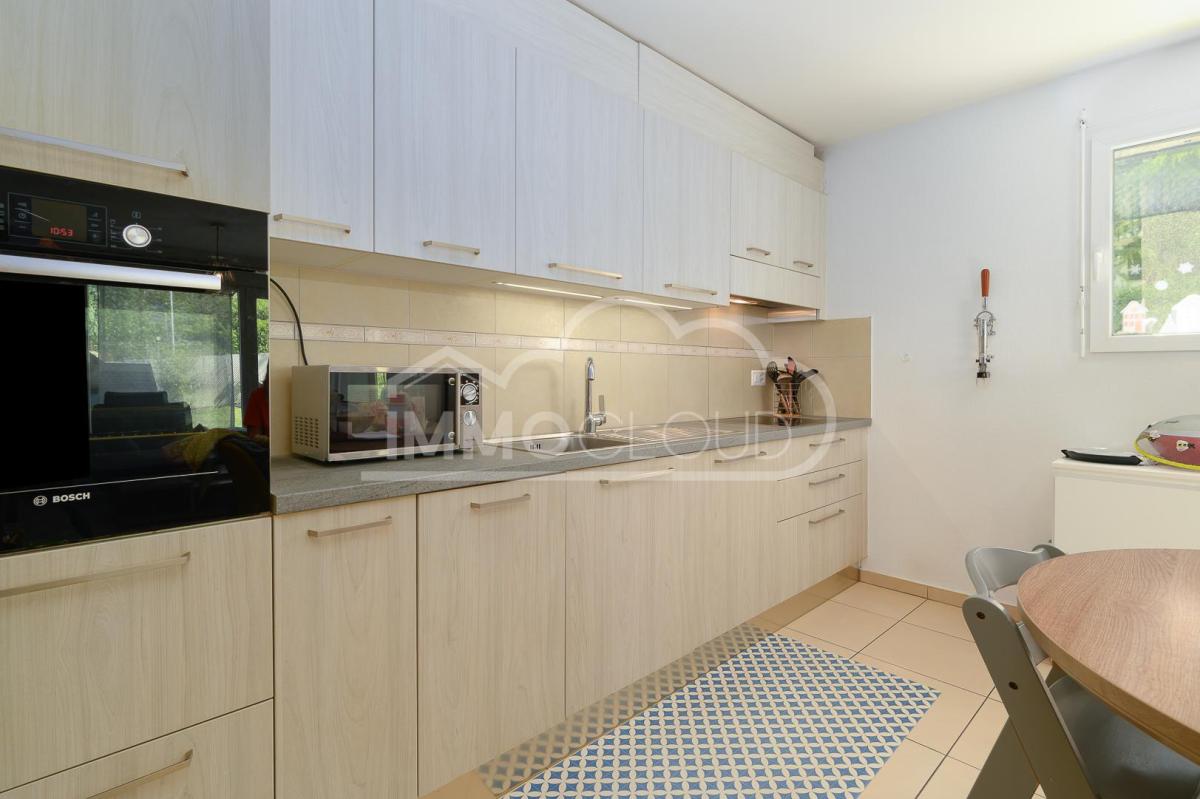 A vendre   Suisse - partenariat avec Smart-Propylaia Portail Immobilier