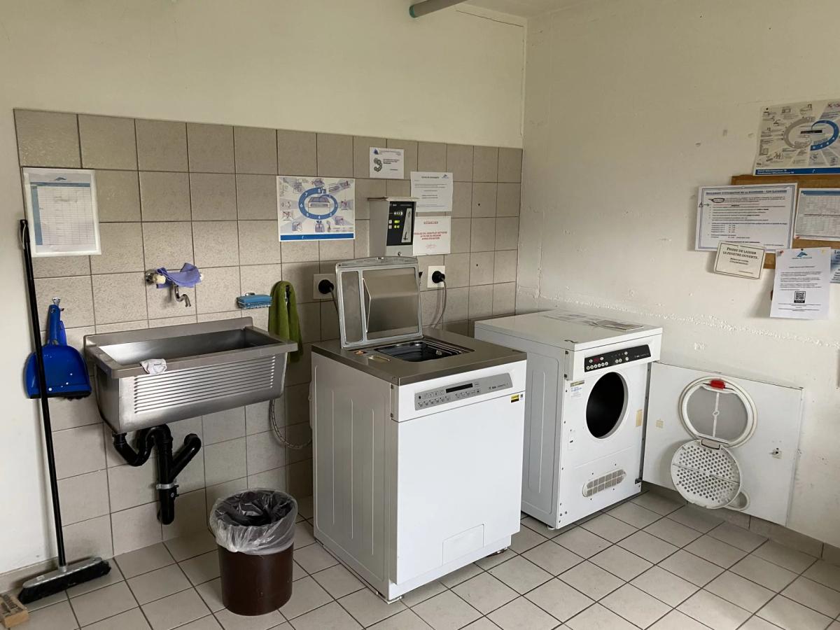 A vendre   Suisse - partenariat avec Smart-Propylaia Portail Immobilier