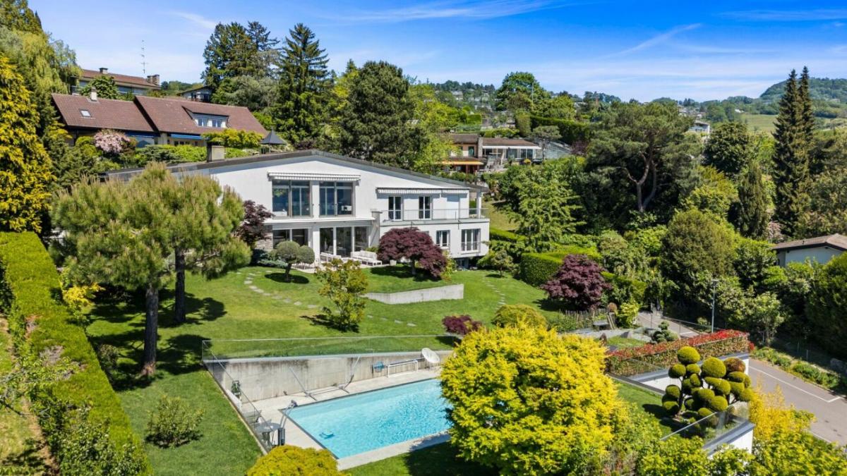 In vendita   Svizzera - 
cChic-immoHub Il vostro portale immobiliare