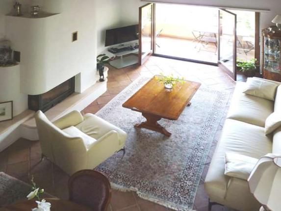 Appartement à vendre à Comano (3)