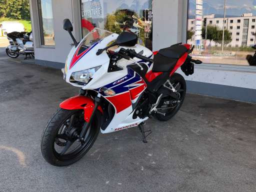 Honda CBR 300R in vendita - Smart Propylaia (4)