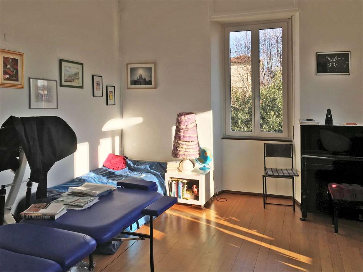 In vendita   Svizzera - 
cChic-immoHub Il vostro portale immobiliare