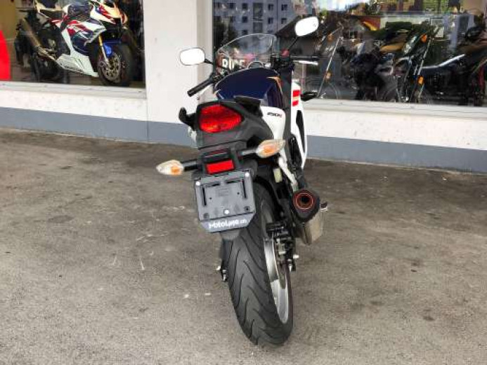 Honda CBR 250R zu verkaufen - HONDA CBR 250 RA, 2013 - Smart Propylaia (3)