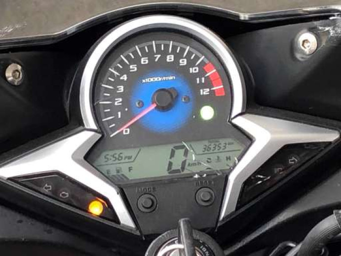 Honda CBR 250R in vendita - Smart Propylaia (7)