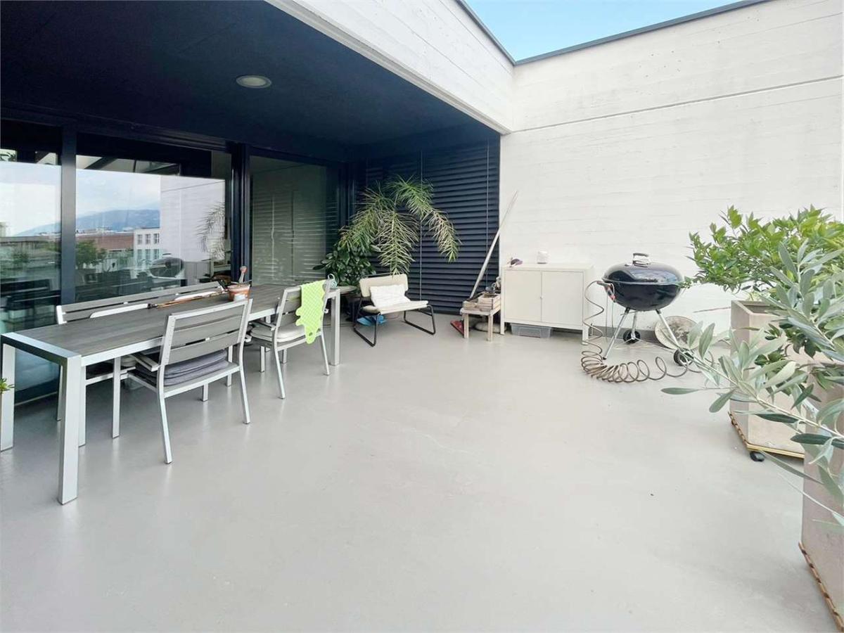 A vendre   Suisse - partenariat avec Smart-Propylaia Portail Immobilier