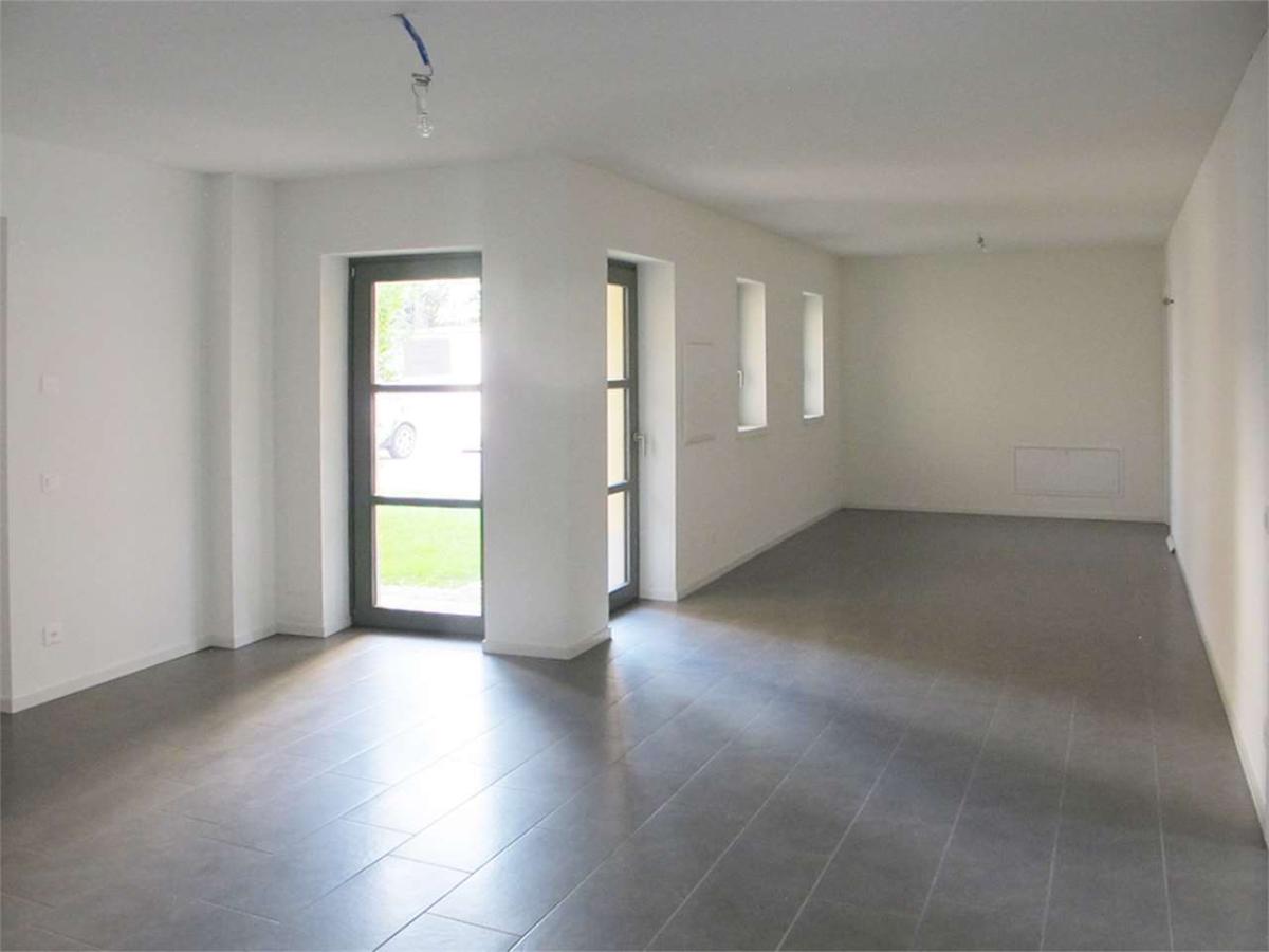 In vendita   Svizzera - 
cChic-immoHub Il vostro portale immobiliare