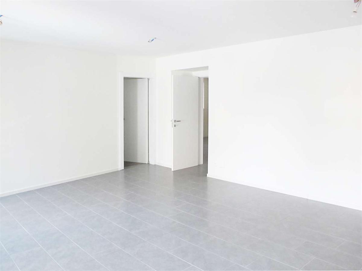 In vendita   Svizzera - 
cChic-immoHub Il vostro portale immobiliare