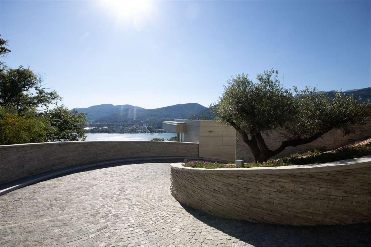 A vendre   Suisse - partenariat avec Smart-Propylaia Portail Immobilier