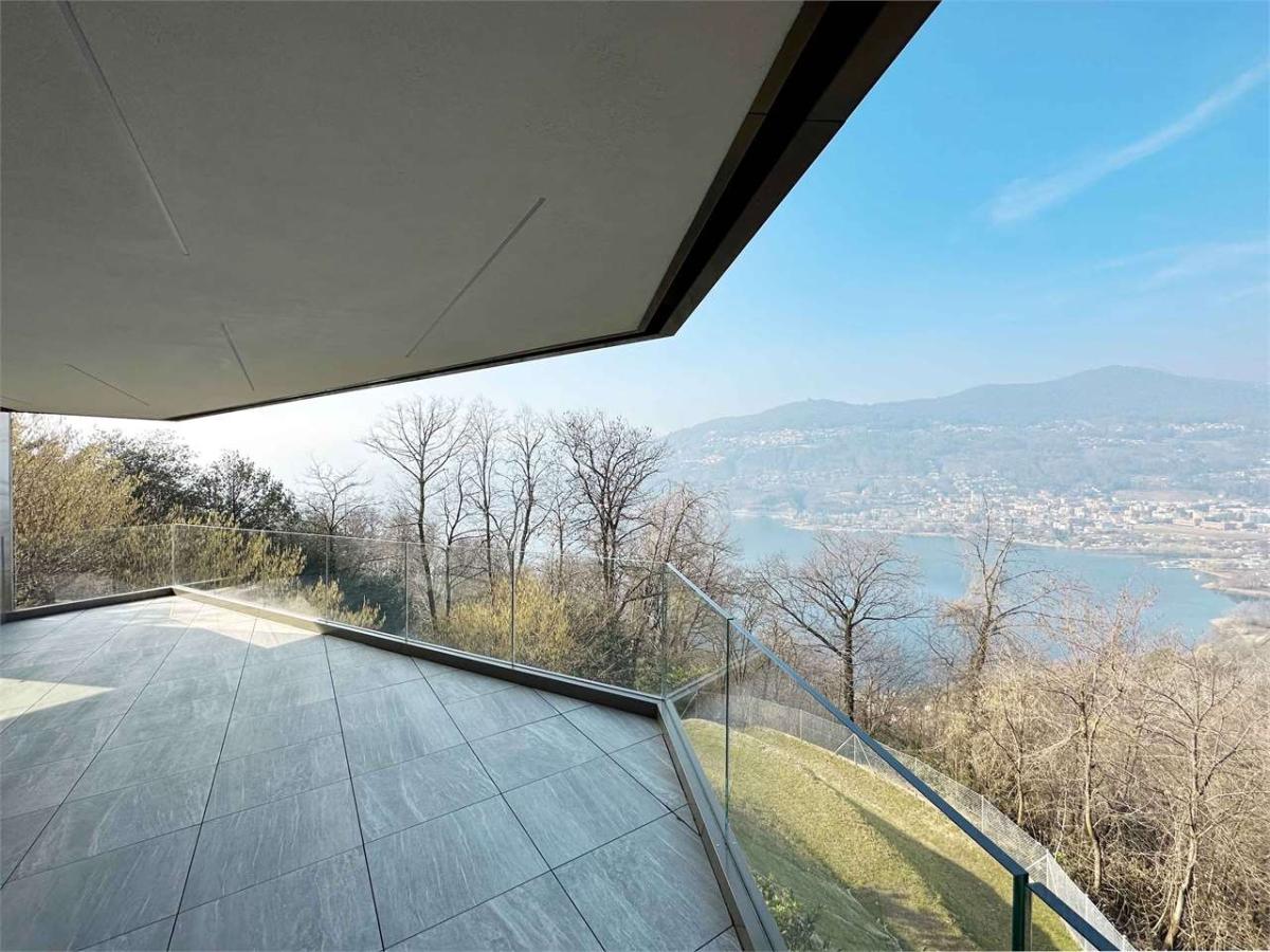 In vendita   Svizzera - collaborazione con il portale immobiliare Smart-Propylaia