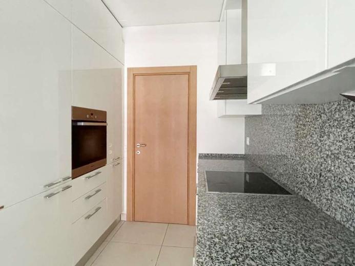 Wohnung zu vermieten in Lugano - Wohnung zu vermieten in Lugano, 3.5 Zimmer, 140 m2 - Smart Propylaia (3)