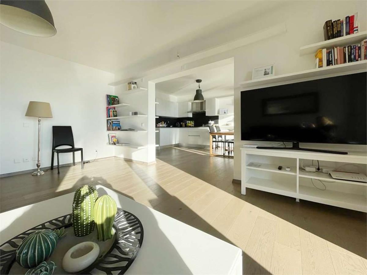 In vendita   Svizzera - 
cChic-immoHub Il vostro portale immobiliare
