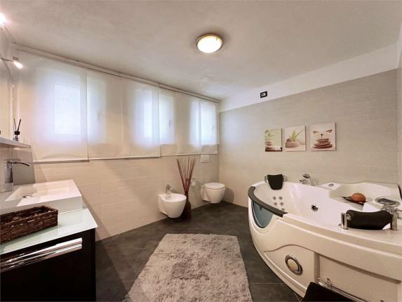 Casa in vendita a Lugano (14)