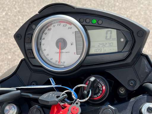 Kawasaki Z 750 in vendita - Smart Propylaia (10)