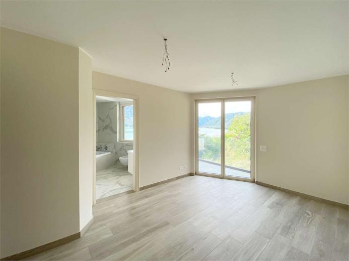 Appartamento in affitto a Capolago - Incantevole 4,5 con immensa terrazza frontelago - Smart Propylaia (3)