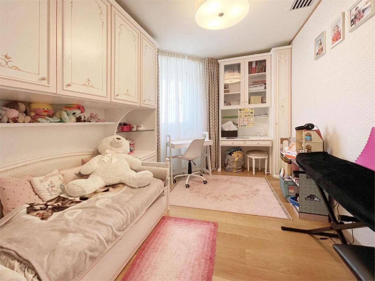 In vendita   Svizzera - collaborazione con il portale immobiliare Smart-Propylaia