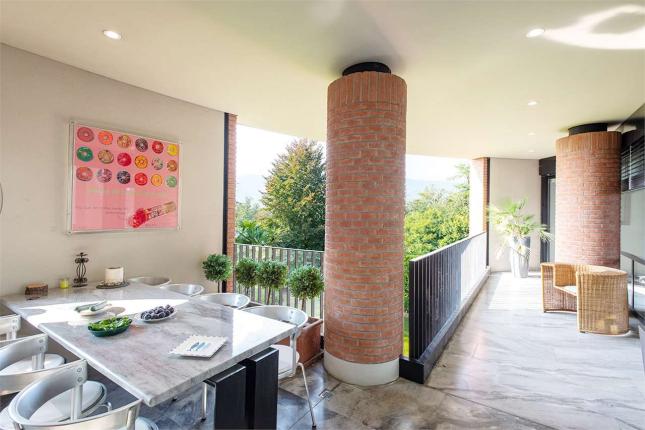 Casa in vendita a Lugano (2)