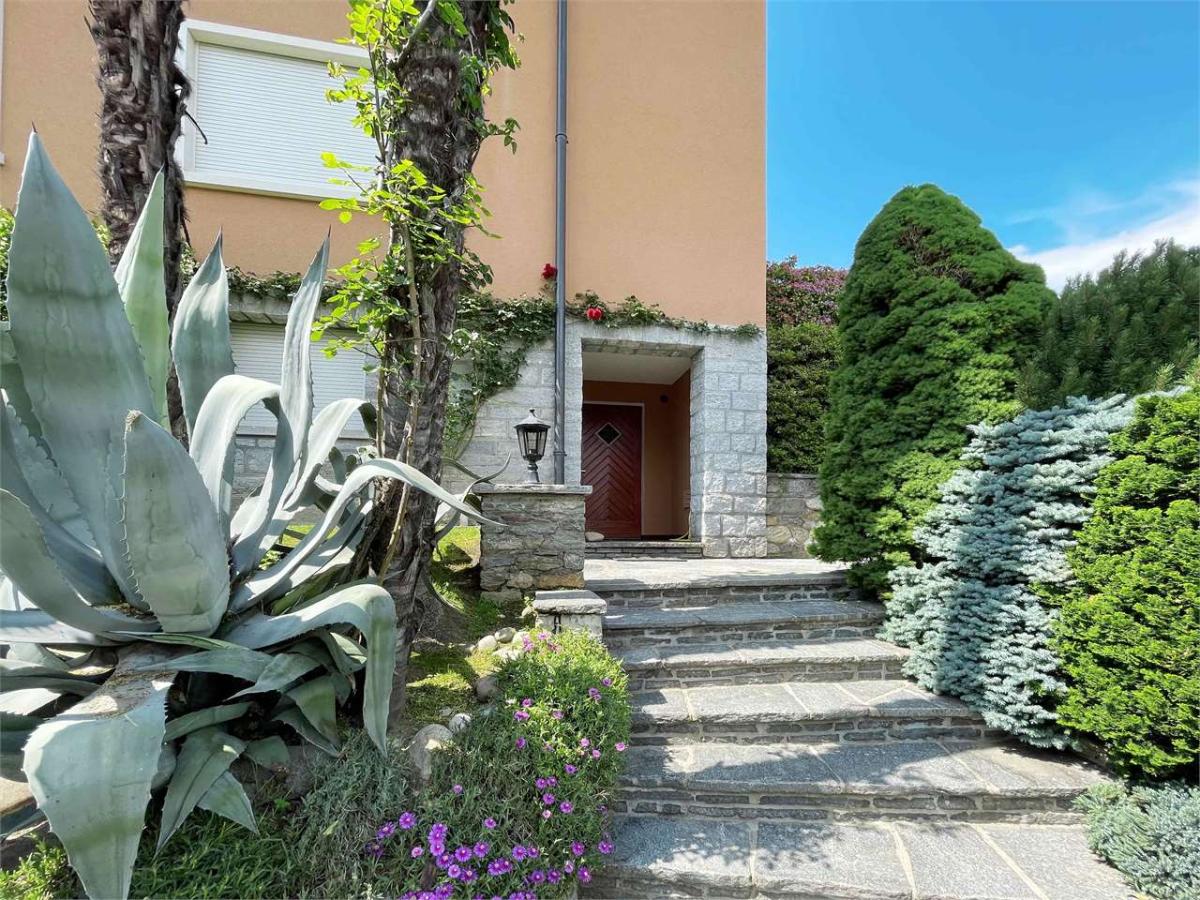 A vendre   Suisse - partenariat avec Smart-Propylaia Portail Immobilier
