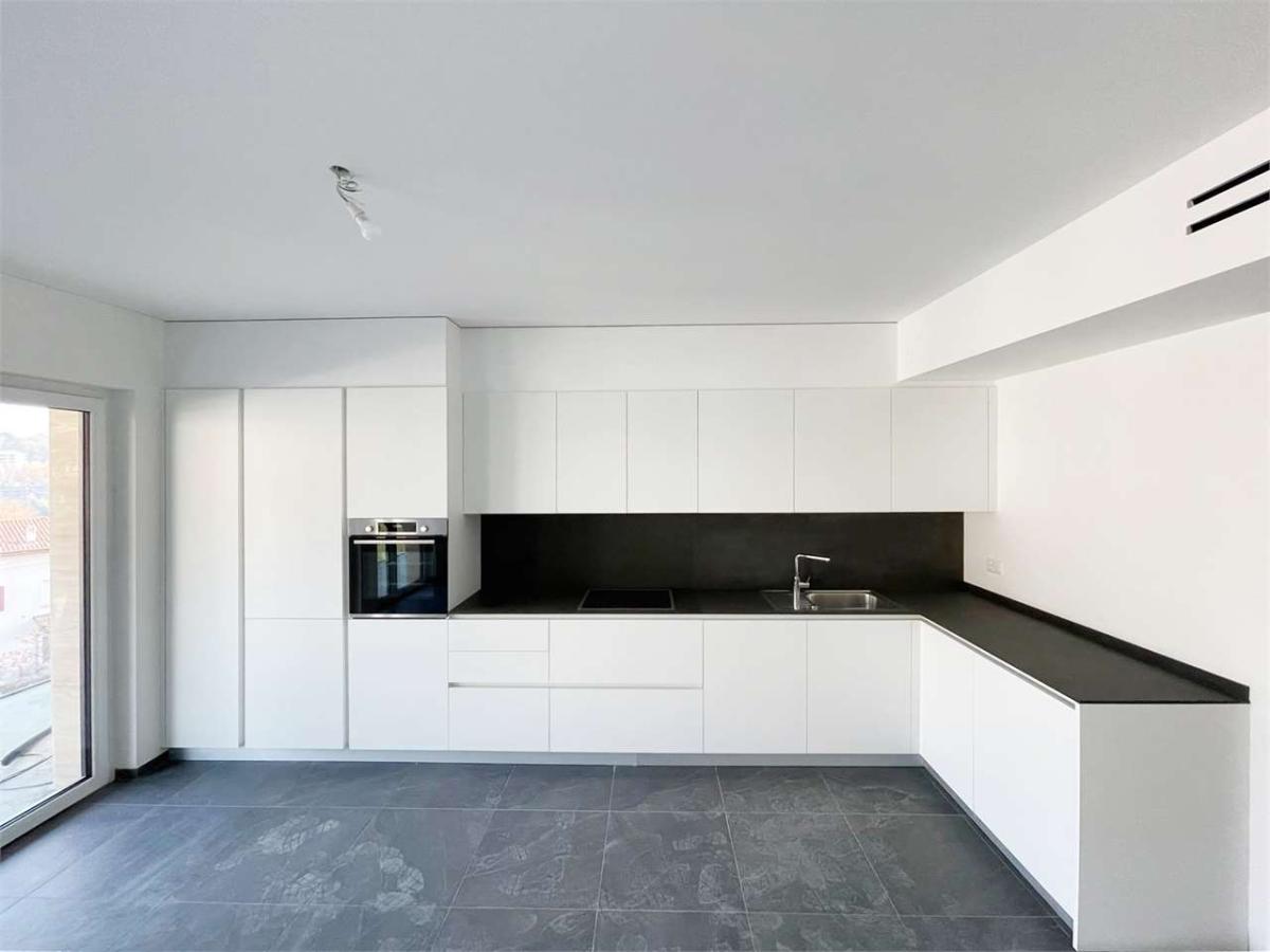 A vendre   Suisse - partenariat avec Smart-Propylaia Portail Immobilier