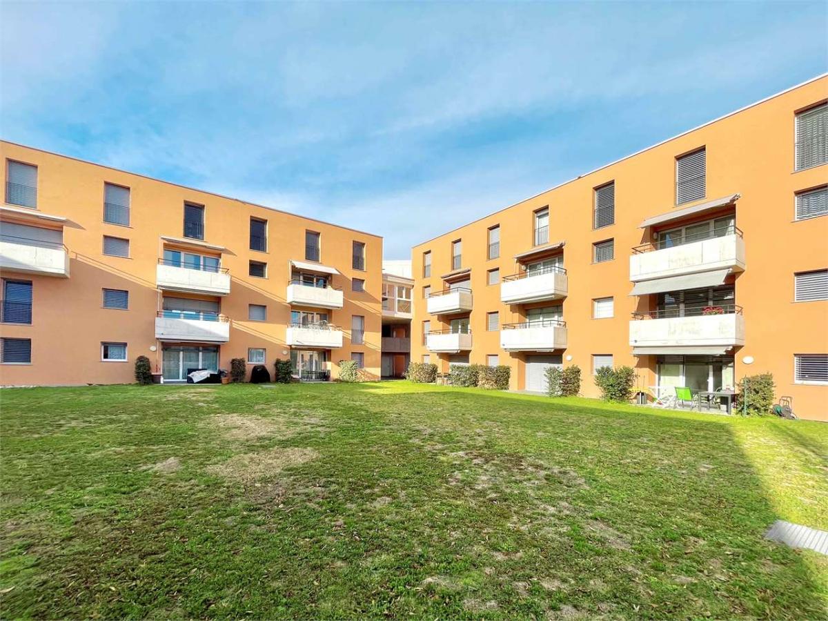 To rent   Switzerland - in partnership with the real estate portal Smart-Propylaia