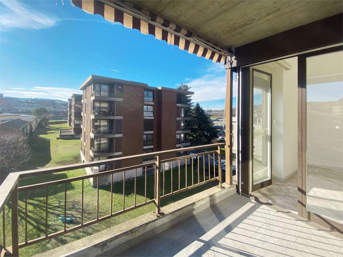 In vendita   Svizzera - 
cChic-immoHub Il vostro portale immobiliare