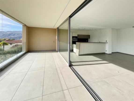 Appartement à vendre à Comano (2)