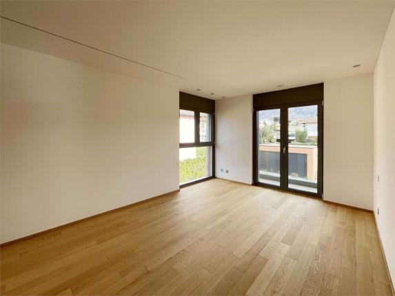 Appartement à vendre à Comano (8)