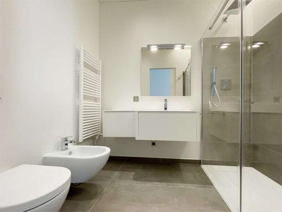 Appartement à vendre à Comano (10)
