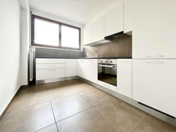 Wohnung zu vermieten in Chiasso (3)