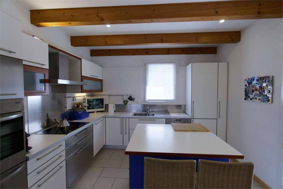 In vendita   Svizzera - collaborazione con il portale immobiliare Smart-Propylaia