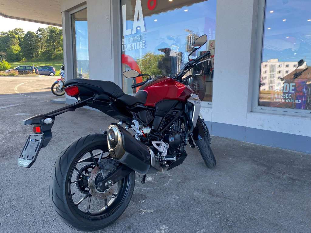 Honda CB 300R for sale - HONDA CB 300 R, 2018, rouge - Smart Propylaia (6)