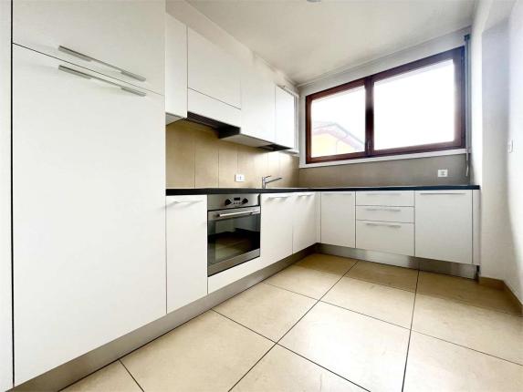 Wohnung zu vermieten in Chiasso (4)