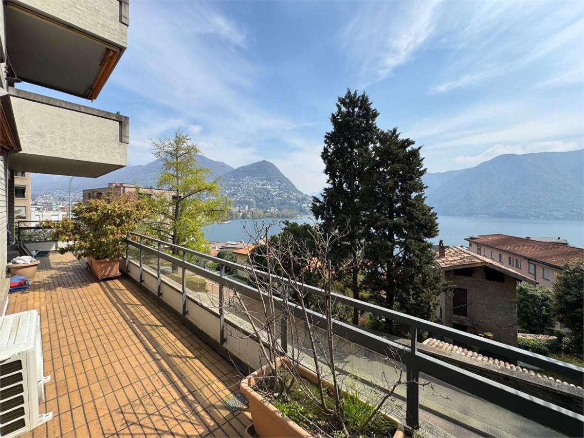 For sale   Switzerland - in partnership with the real estate portal Smart-Propylaia