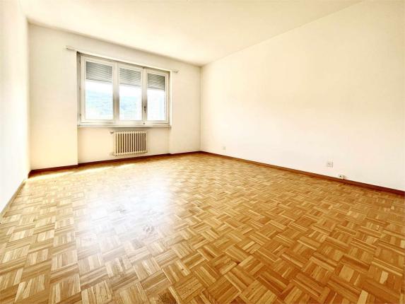 Wohnung zu vermieten in Chiasso (6)
