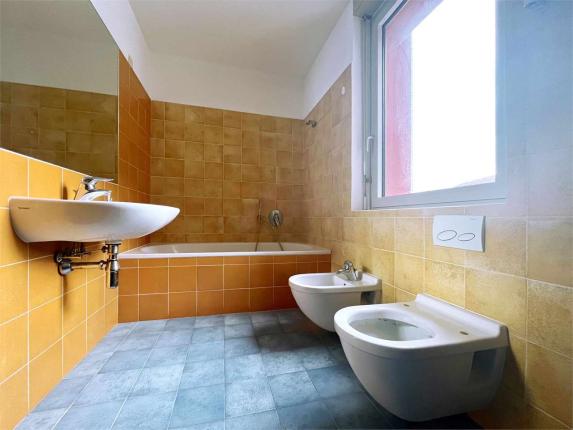 Wohnung zu verkaufen in Chiasso (7)