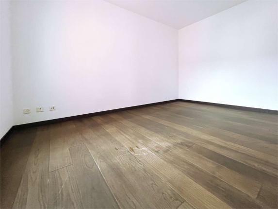 Wohnung zu verkaufen in Chiasso (8)