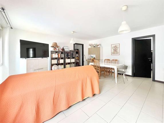Wohnung zu verkaufen in Chiasso (12)
