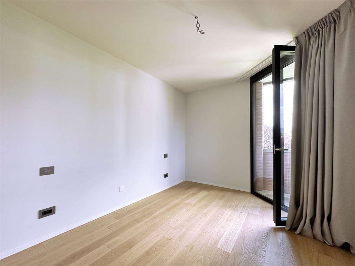 In vendita   Svizzera - 
cChic-immoHub Il vostro portale immobiliare