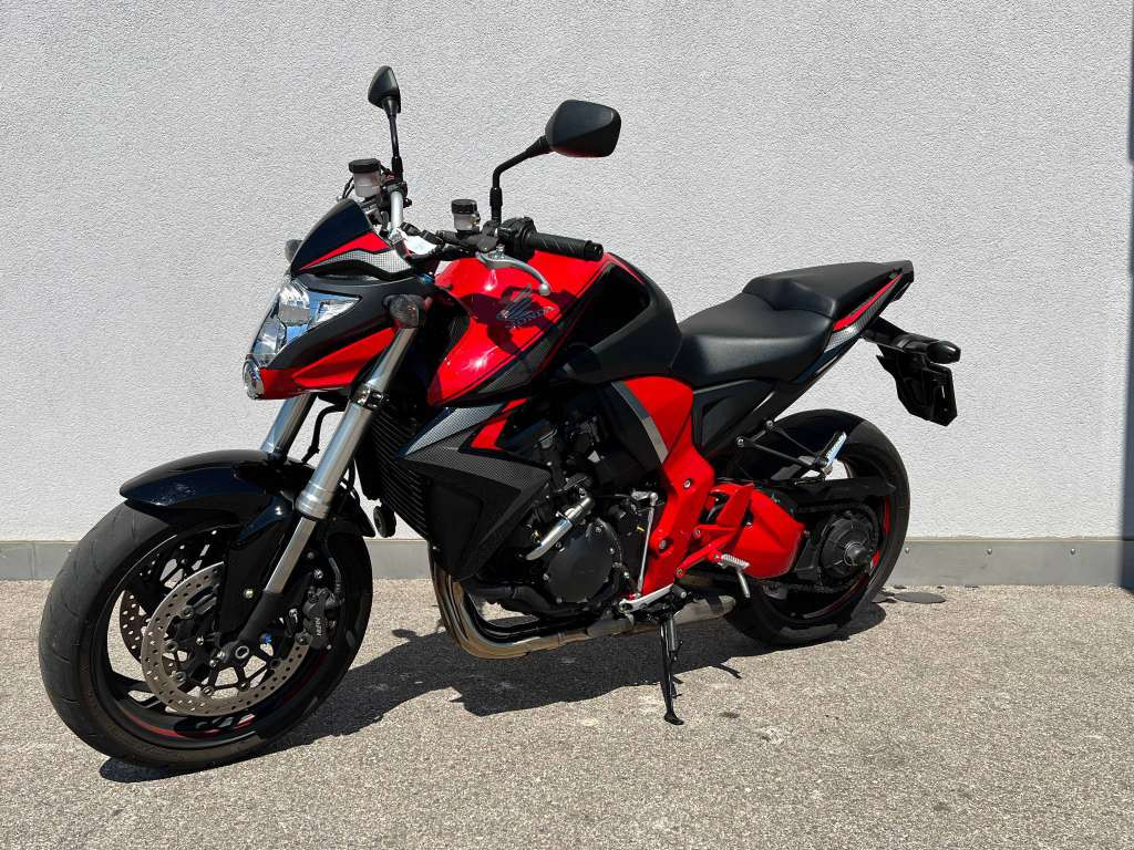 Honda CB 1000R for sale - HONDA CB 1000 R, 4500km! - Smart Propylaia (3)