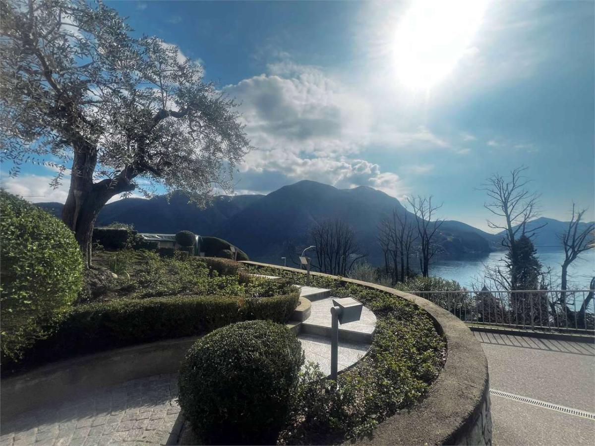 A vendre   Suisse - partenariat avec Smart-Propylaia Portail Immobilier