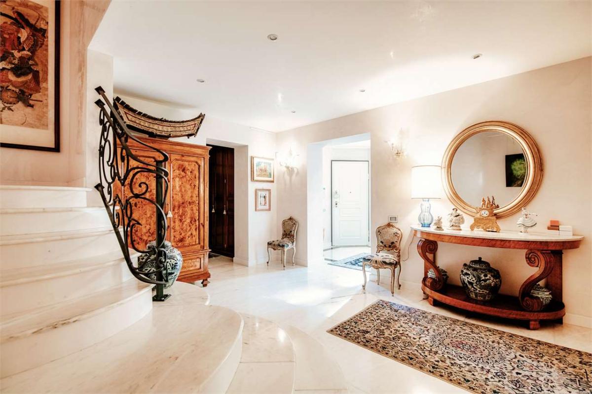 To rent   Switzerland - in partnership with the real estate portal Smart-Propylaia