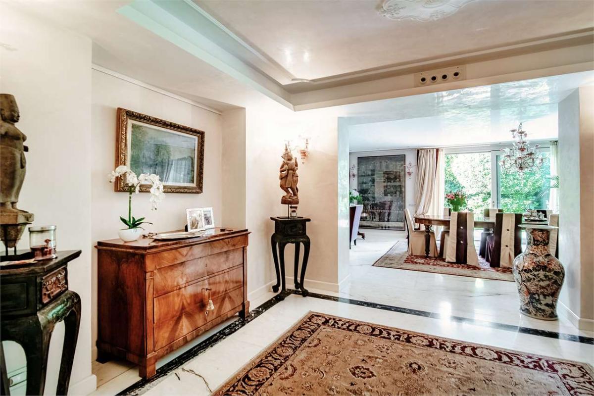 To rent   Switzerland - in partnership with the real estate portal Smart-Propylaia